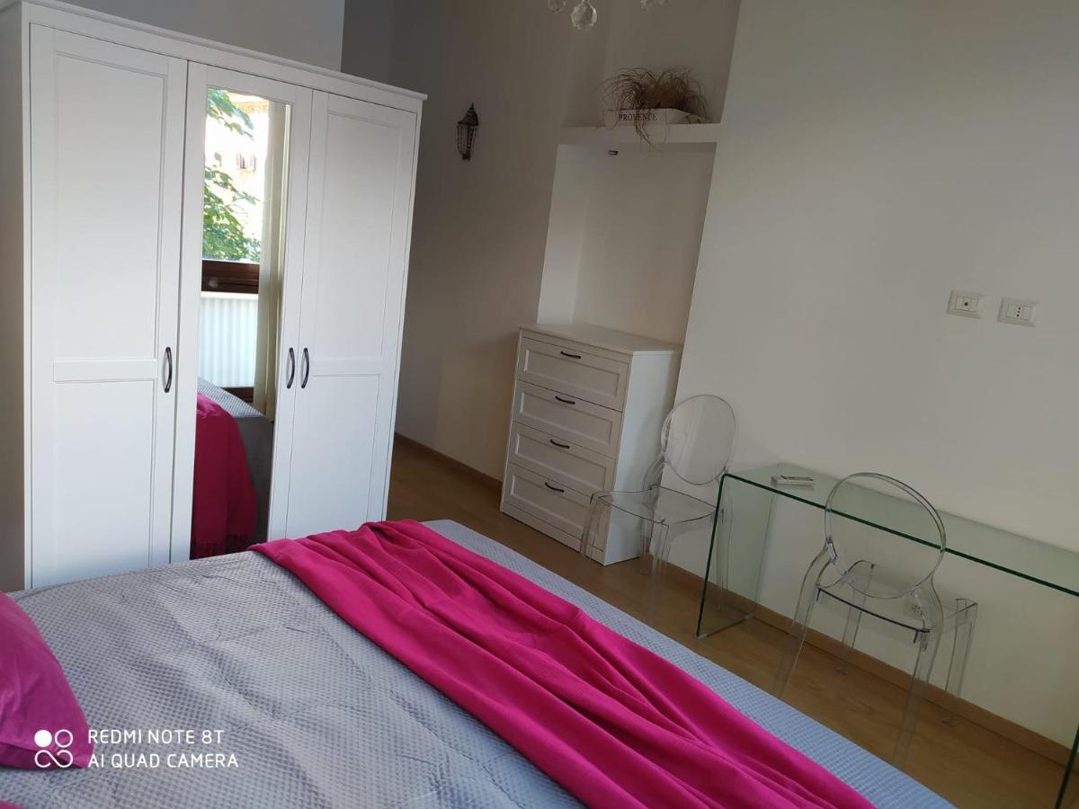 Vanity Apartment - 4 Bedrooms With 4 Bathrooms - Ac & Wifi Rom Eksteriør billede