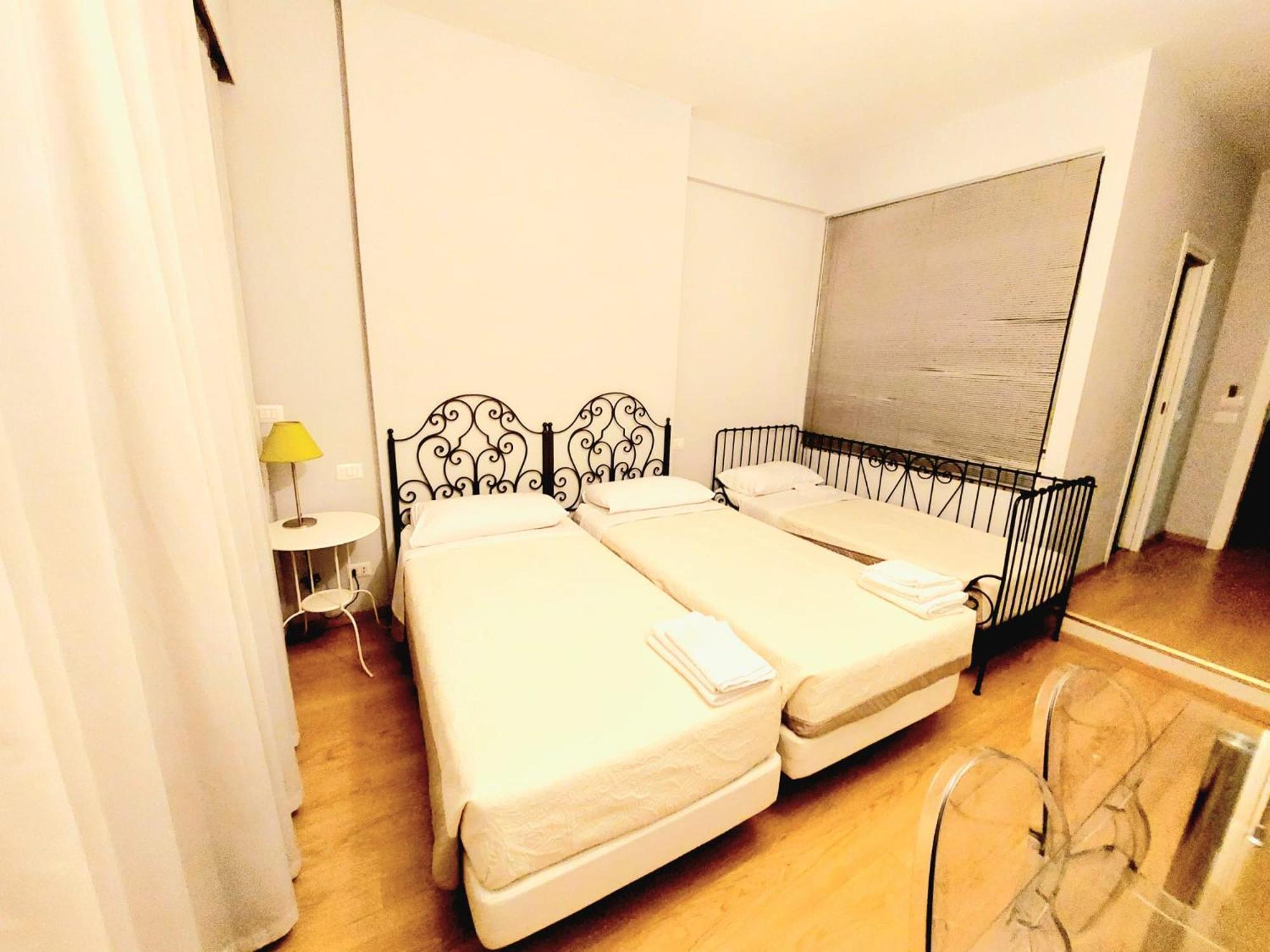 Vanity Apartment - 4 Bedrooms With 4 Bathrooms - Ac & Wifi Rom Eksteriør billede